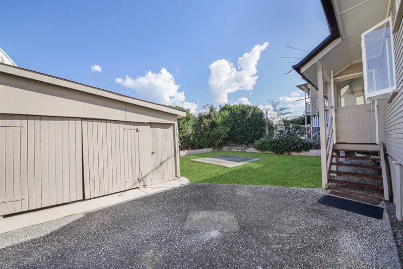 Photo - 384 Rode Road, Chermside QLD 4032 - Image 12