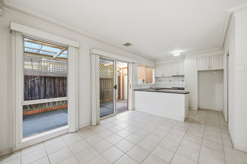Photo - 3/84 Warrandyte Road, Ringwood VIC 3134 - Image 3