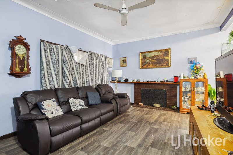 Photo - 385 Berwick Street, St James WA 6102 - Image 5