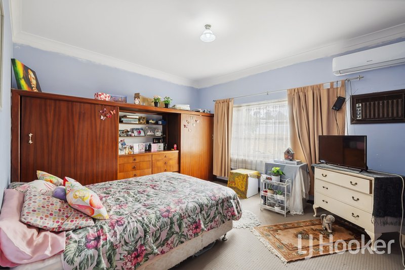 Photo - 385 Berwick Street, St James WA 6102 - Image 15