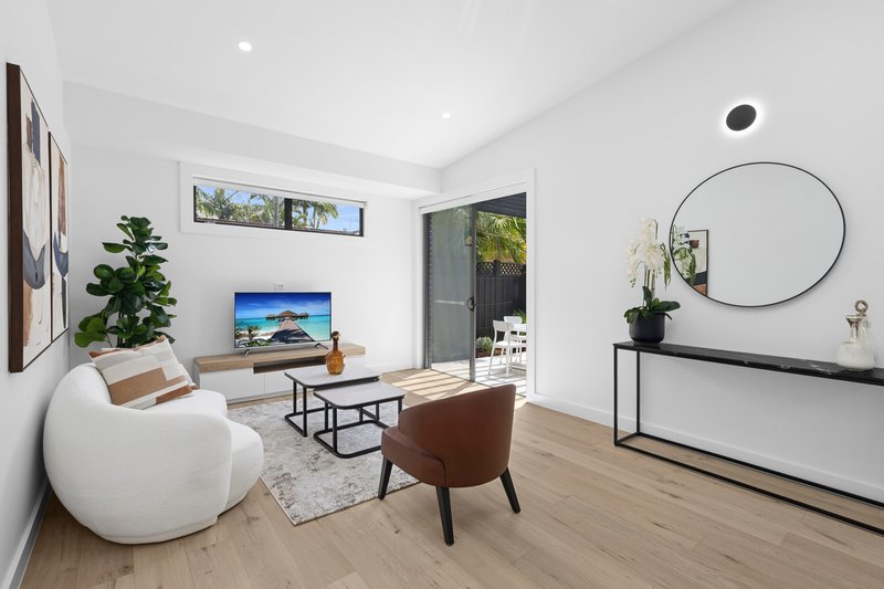 Photo - 3/85 Blackbutts Road, Frenchs Forest NSW 2086 - Image 2