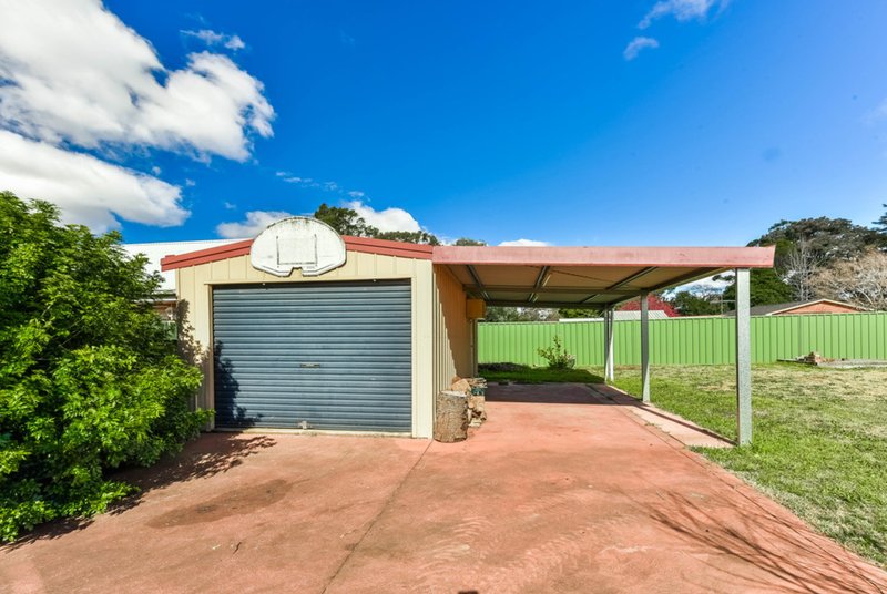 Photo - 385 Thirlmere Way, Thirlmere NSW 2572 - Image 15