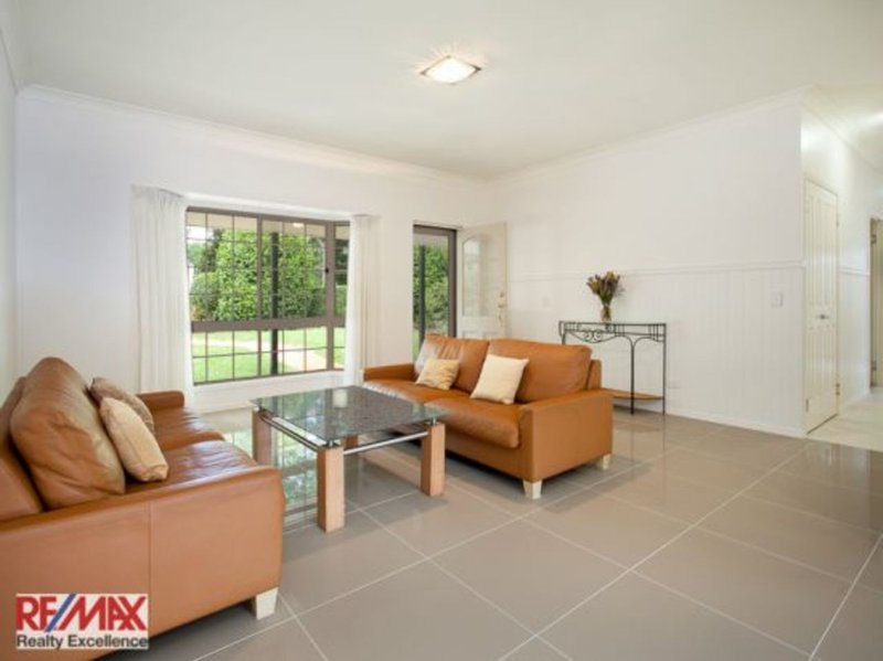 Photo - 385 Western Avenue, Montville QLD 4560 - Image 3