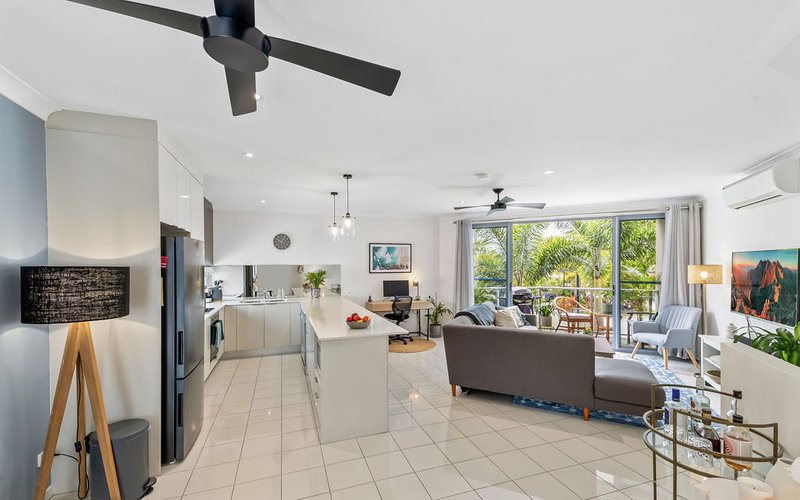 Photo - 38/5074 Emerald Island Drive, Carrara QLD 4211 - Image 1