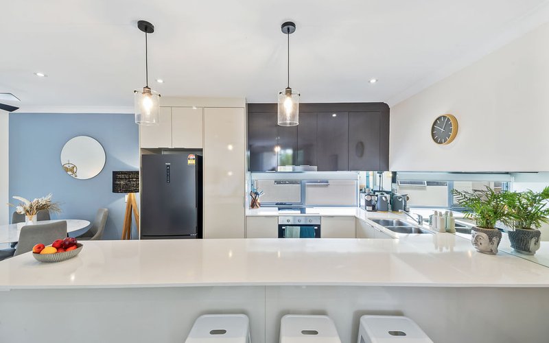 Photo - 38/5074 Emerald Island Drive, Carrara QLD 4211 - Image 9