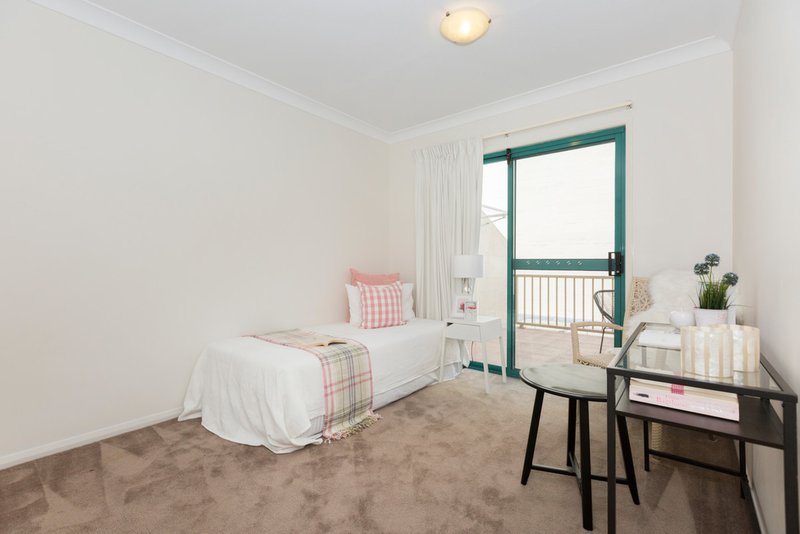 Photo - 38/53 Mcmillan Crescent, Griffith ACT 2603 - Image 12