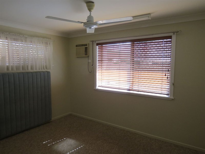 Photo - 3/86 Wilmington Street, Ayr QLD 4807 - Image 5