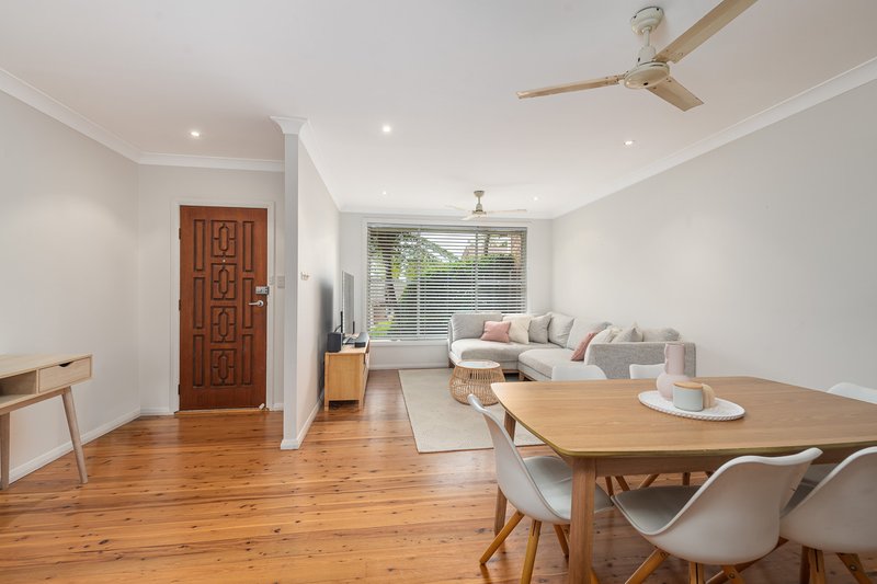 Photo - 3/86 Yathong Road, Caringbah NSW 2229 - Image 2