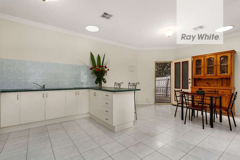 Photo - 3/861 Pascoe Vale Road, Glenroy VIC 3046 - Image 4