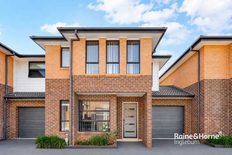 Photo - 3/87-89 Oxford Road, Ingleburn NSW 2565 - Image 1