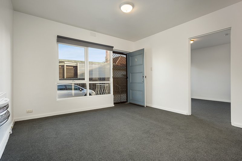 Photo - 3/87 Heller Street, Brunswick West VIC 3055 - Image 4