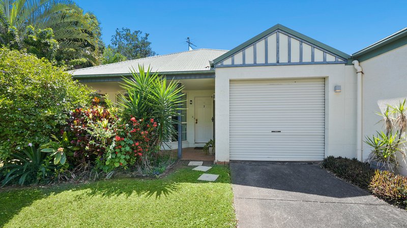 Photo - 3/87 Macilwraith Street, Manoora QLD 4870 - Image 2