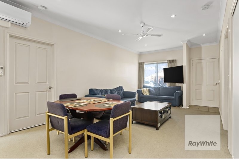 Photo - 3/877 Plenty Road, South Morang VIC 3752 - Image 2