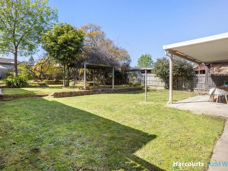 Photo - 388 Huntingdale Road, Mount Waverley VIC 3149 - Image 12