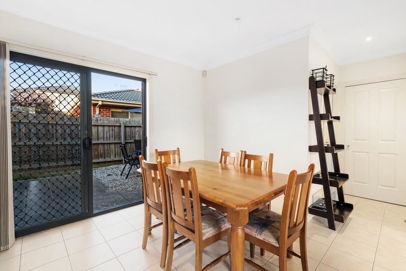 Photo - 3/881 Plenty Road, South Morang VIC 3752 - Image 8