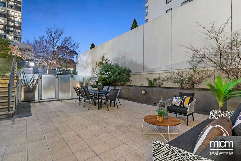 38/83 Whiteman Street, Southbank VIC 3006