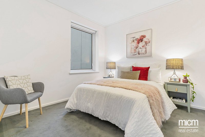 Photo - 38/83 Whiteman Street, Southbank VIC 3006 - Image 5