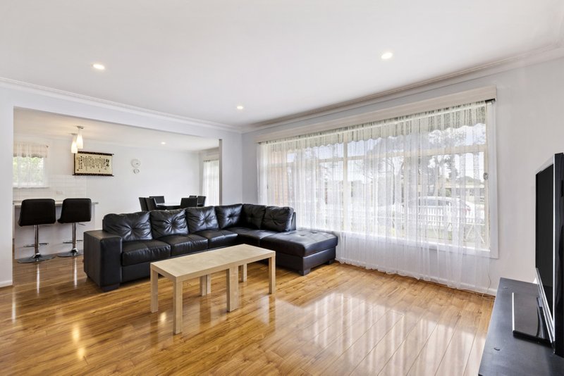 Photo - 389 Blackburn Road, Burwood East VIC 3151 - Image 3