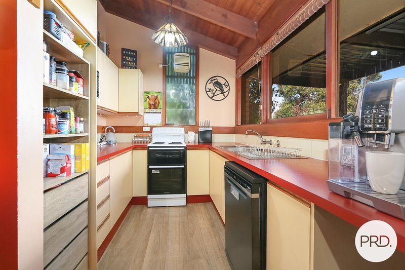 Photo - 389 Paul Avenue, Lavington NSW 2641 - Image 6