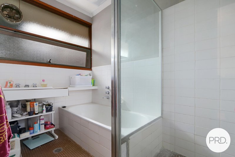 Photo - 389 Paul Avenue, Lavington NSW 2641 - Image 13
