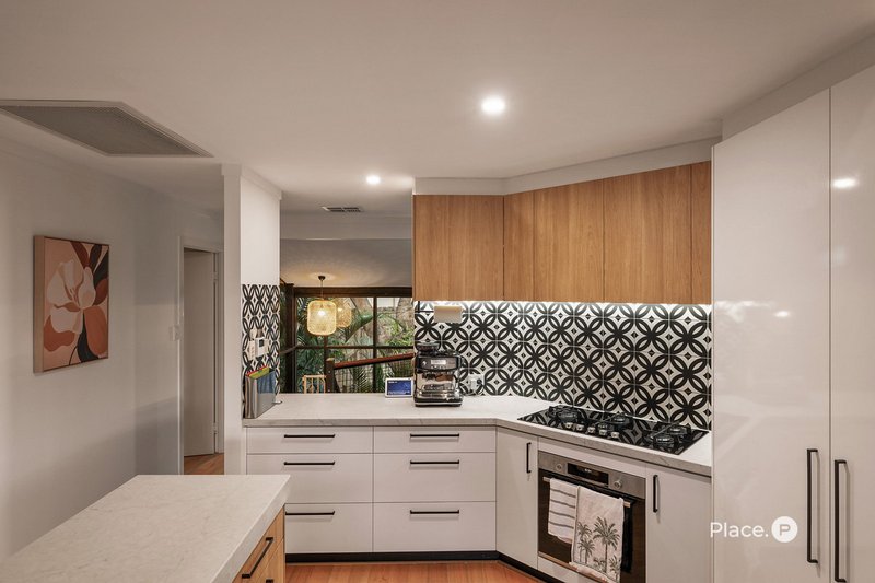 Photo - 38A Brussels Avenue, Morningside QLD 4170 - Image 7