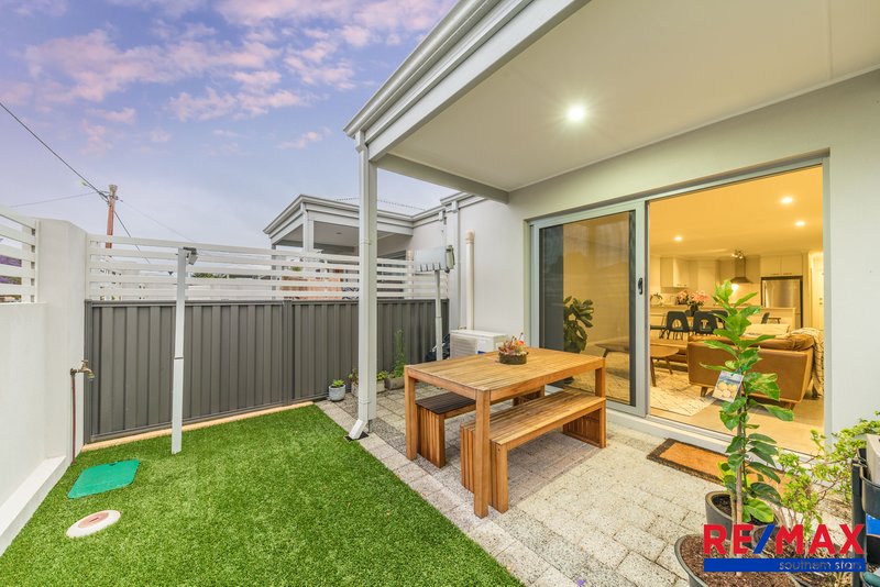 Photo - 38A Fitzroy Street, Queens Park WA 6107 - Image 2