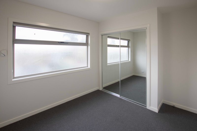 Photo - 38A Huddersfield Road, Deer Park VIC 3023 - Image 12