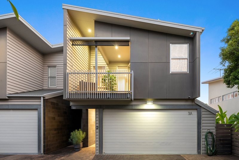 Photo - 38A Mullens Street, Hawthorne QLD 4171 - Image 1