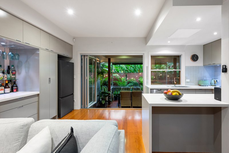 Photo - 38A Mullens Street, Hawthorne QLD 4171 - Image 7