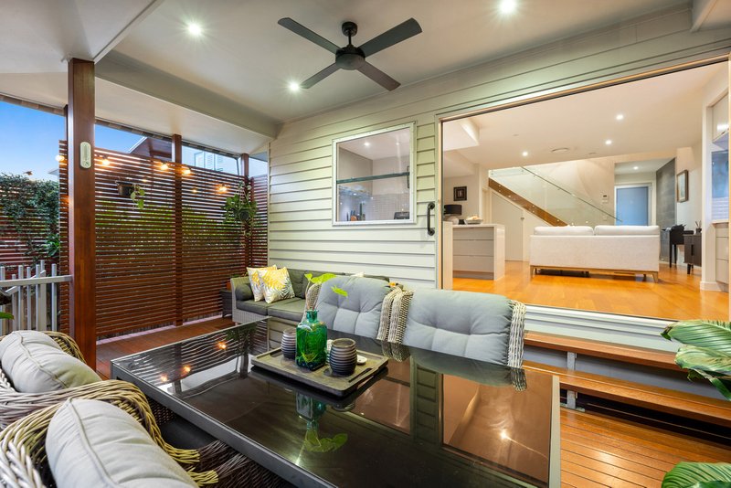 Photo - 38A Mullens Street, Hawthorne QLD 4171 - Image 19