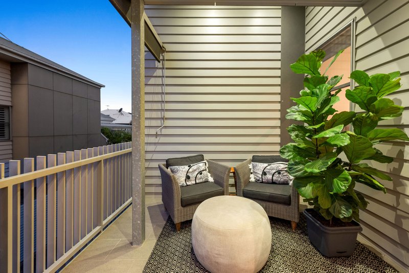 Photo - 38A Mullens Street, Hawthorne QLD 4171 - Image 22