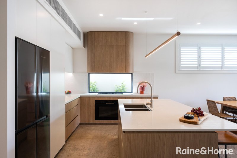 Photo - 38A Parkinson Street, Narrawallee NSW 2539 - Image 3