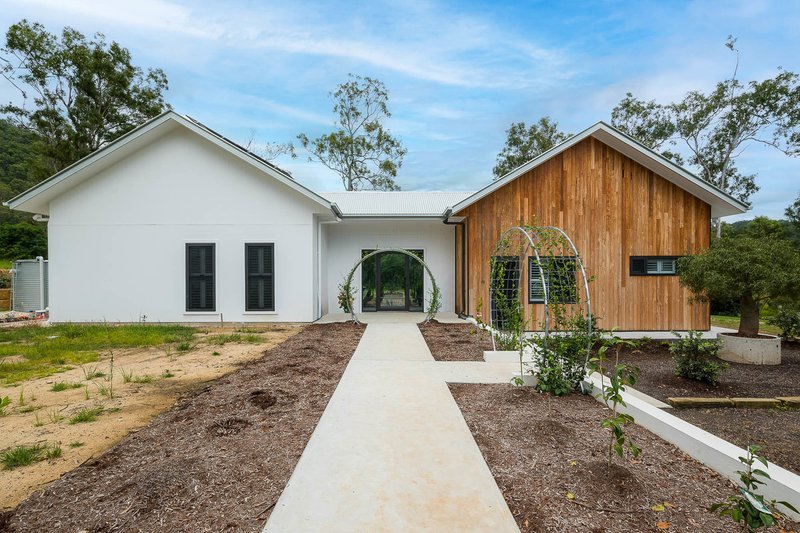 Photo - 38A Reiners Road, Highvale QLD 4520 - Image 1