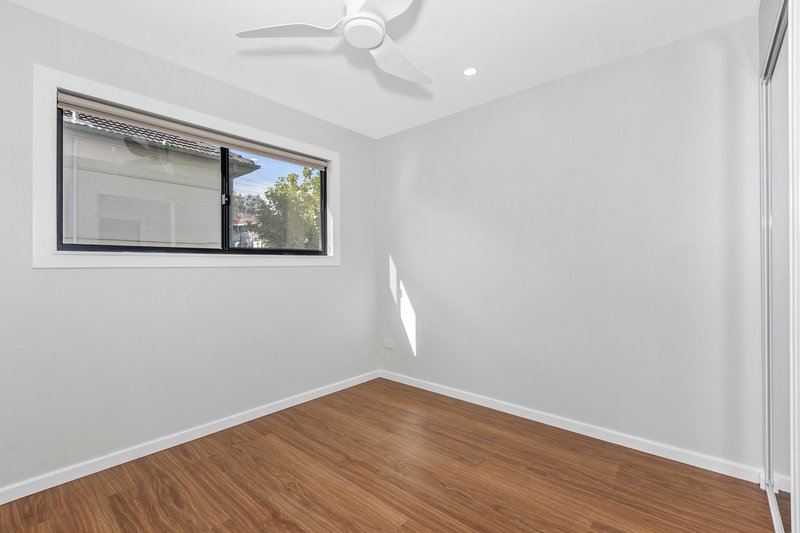 Photo - 38a Tallawong Avenue, Blacktown NSW 2148 - Image 6