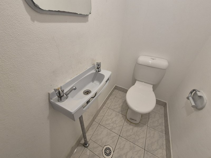 Photo - 38A/177A Reservoir Road, Blacktown NSW 2148 - Image 8