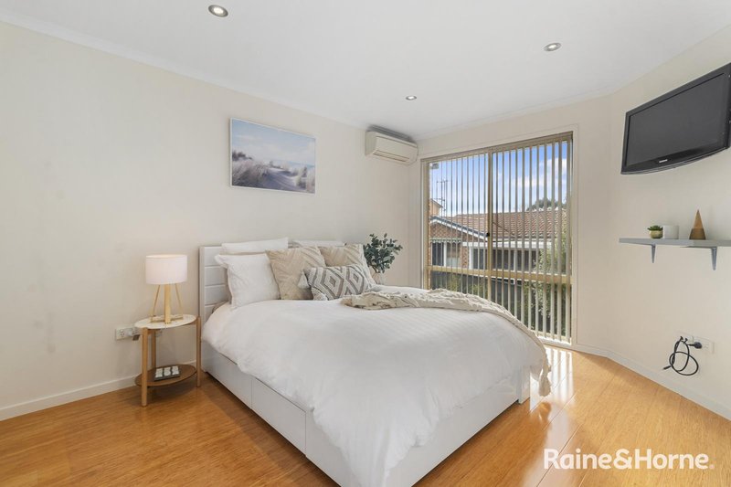 Photo - 3/8B Booth Street, Queanbeyan East NSW 2620 - Image 7