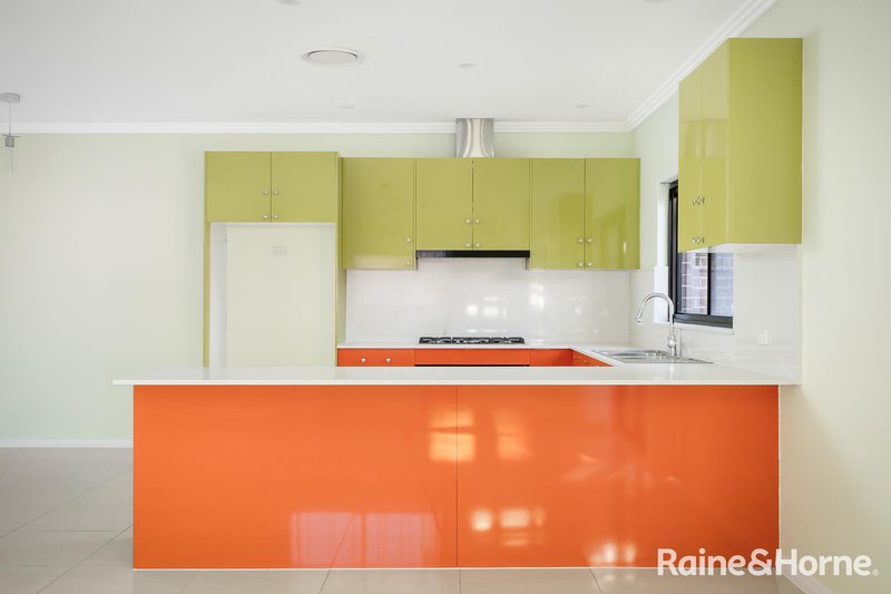 Photo - 38B Saywell Road, Macquarie Fields NSW 2564 - Image 2
