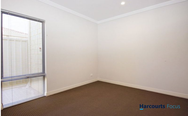 Photo - 38B Tangmere Way, Balga WA 6061 - Image 13