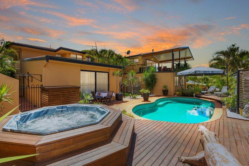 38B Walter Crescent, Banora Point NSW 2486