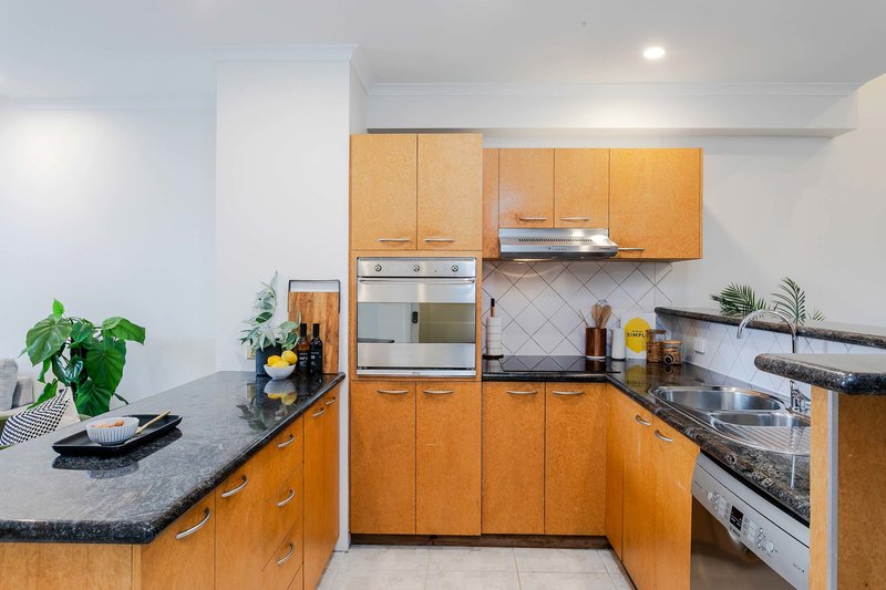 Photo - 38c/18 Bewes Street, Adelaide SA 5000 - Image 4