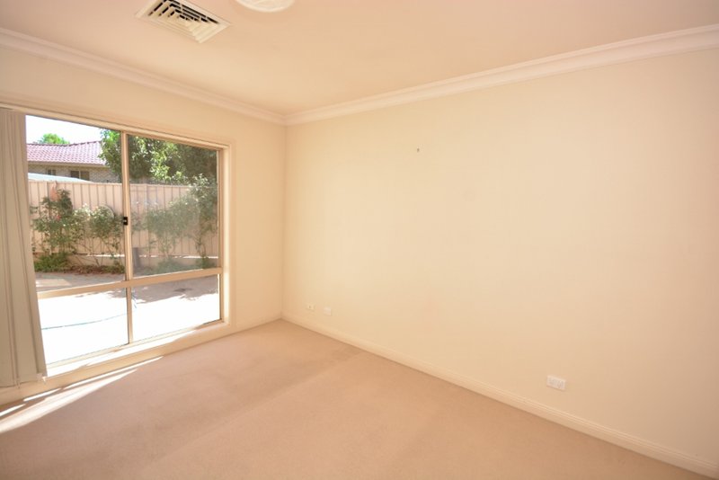 Photo - 38D Nelson Drive, Griffith NSW 2680 - Image 11