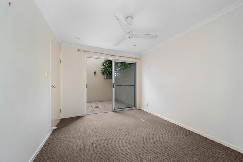 Photo - 3/9-11 Barnes Drive, Buderim QLD 4556 - Image 5