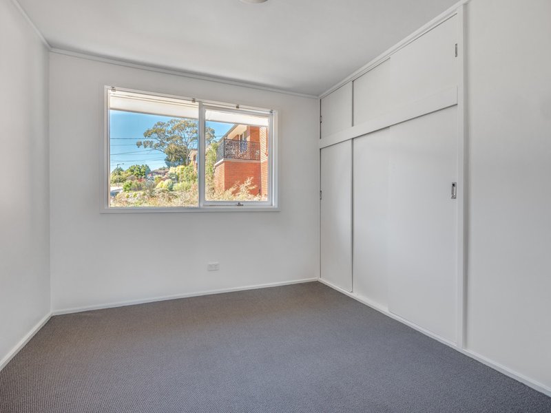 Photo - 39 & 39A Henley Street, Lindisfarne TAS 7015 - Image 13