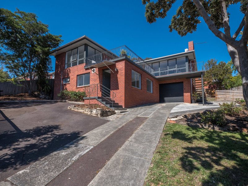 Photo - 39 & 39A Henley Street, Lindisfarne TAS 7015 - Image 17