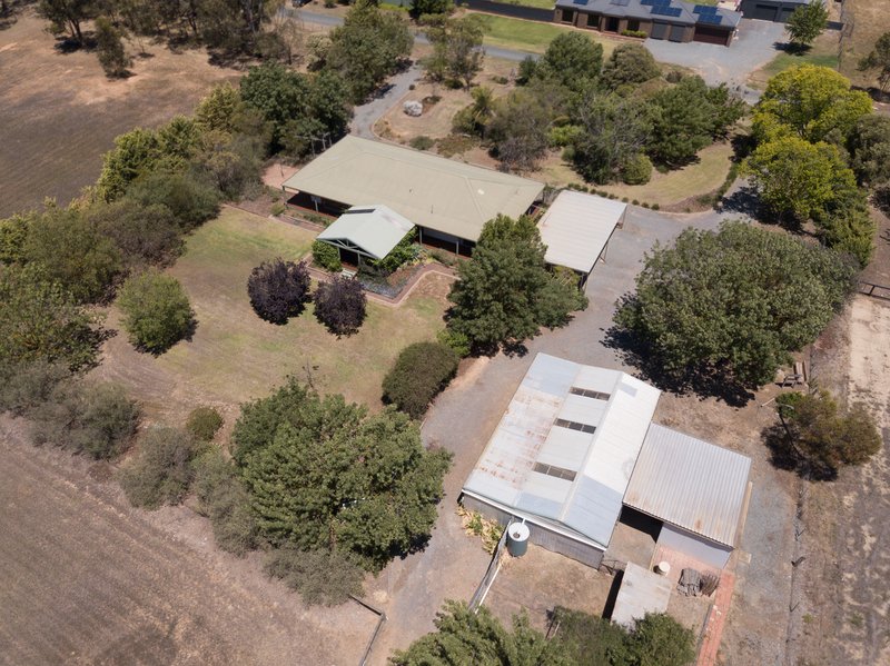 Photo - 39-41 Taylor Road, Tatura VIC 3616 - Image 15