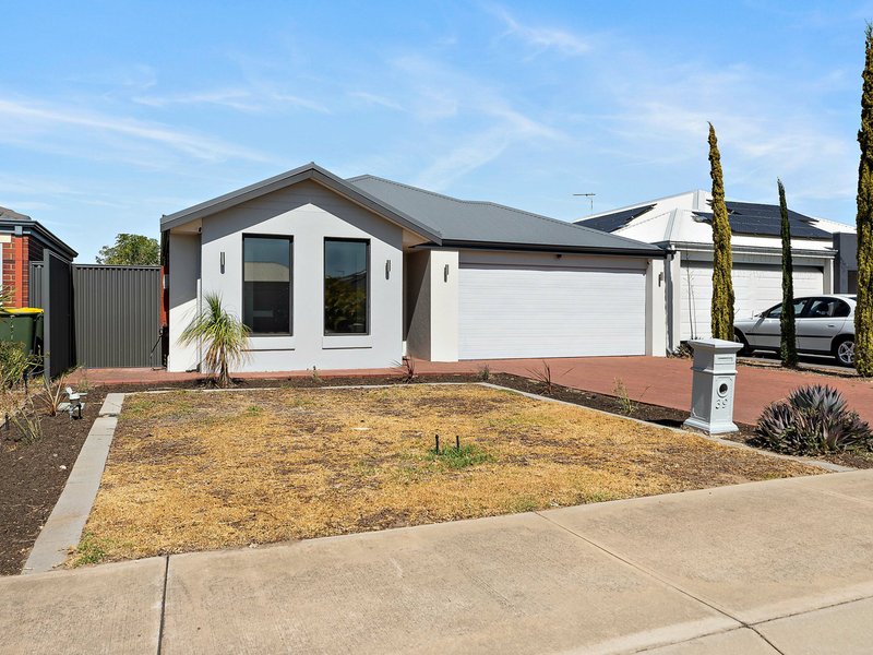 Photo - 39 Affinity Street, Wellard WA 6170 - Image 2