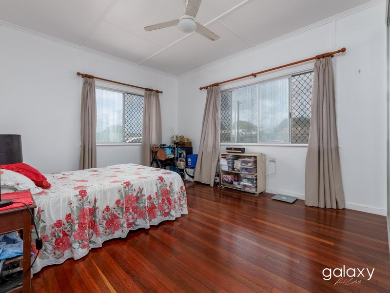 Photo - 39 Alamein Street, Svensson Heights QLD 4670 - Image 7