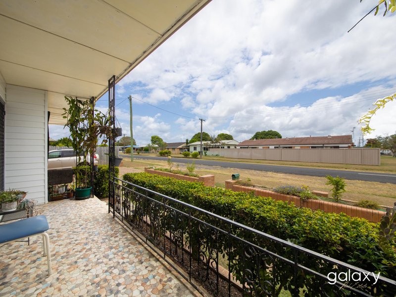 Photo - 39 Alamein Street, Svensson Heights QLD 4670 - Image 18