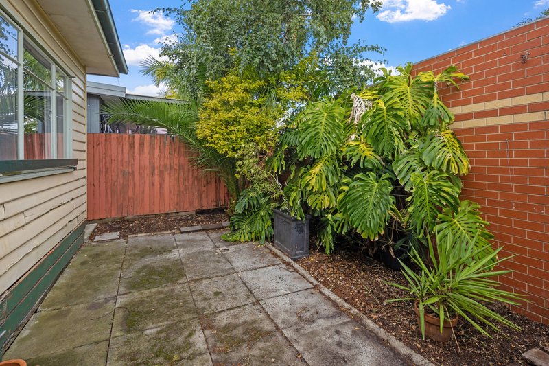 Photo - 39 Alexander Avenue, Thomastown VIC 3074 - Image 11