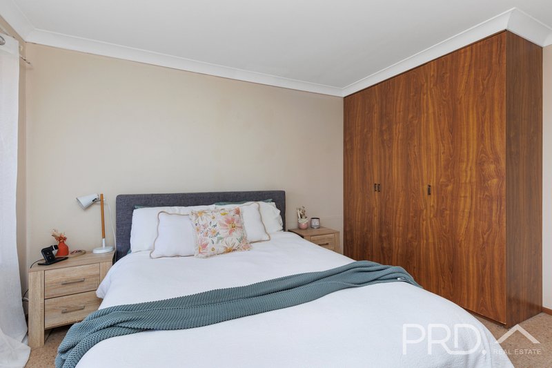 Photo - 3/9 Anderson Place, Tumut NSW 2720 - Image 6